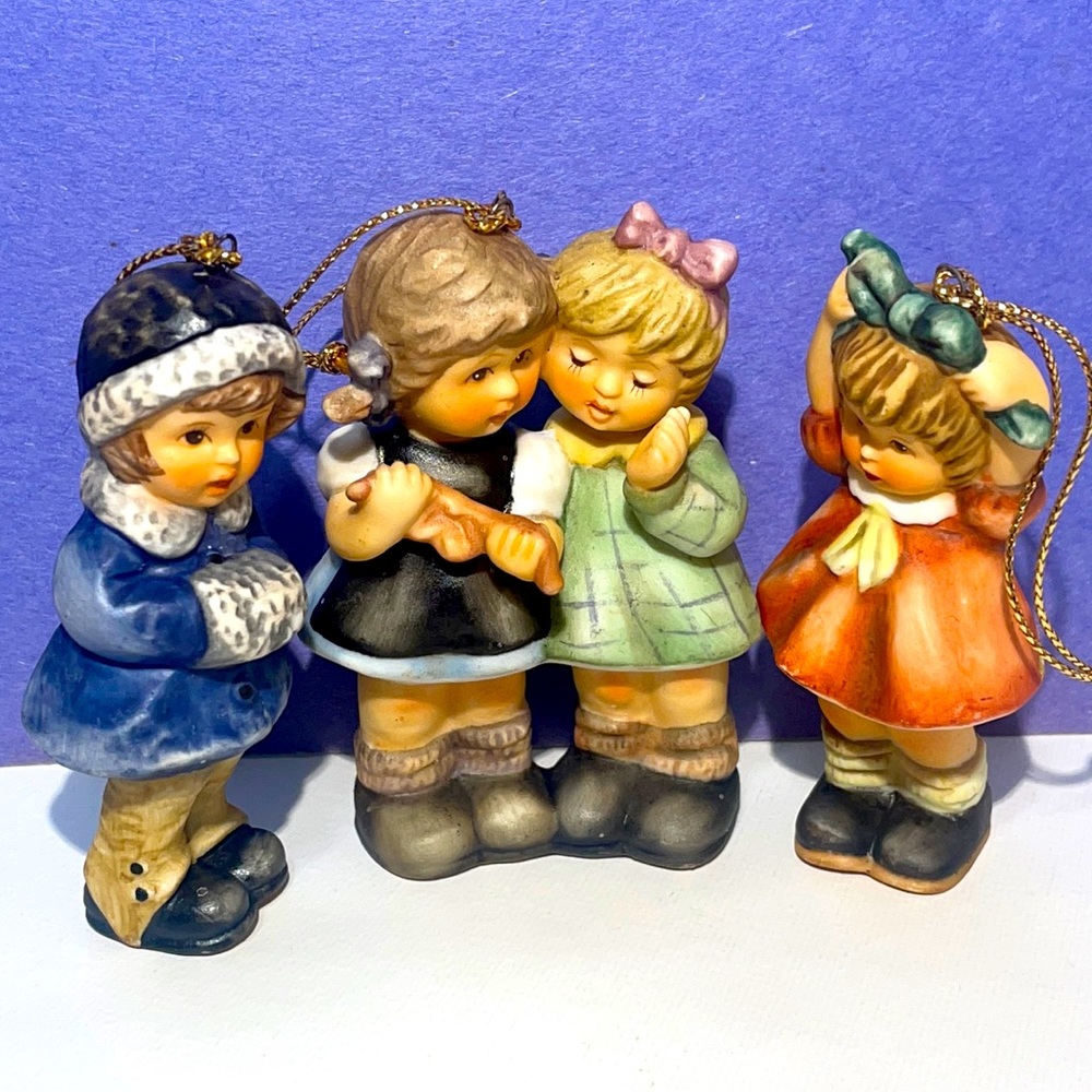 3 Vintage 1999 Goebel Berta Hummel Ceramic Christmas Ornament Figurines